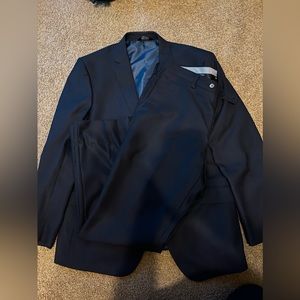 LineAge Mens dress suit